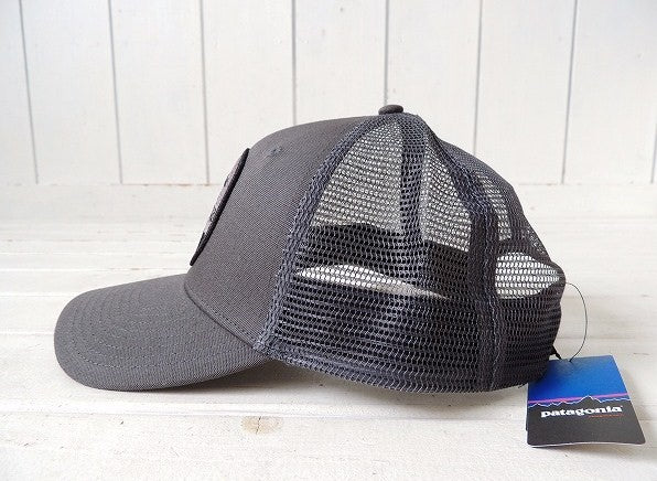 【Patagonia】パタゴニア・カーディフ限定・キャップ&ステッカー1枚/ダークグレー