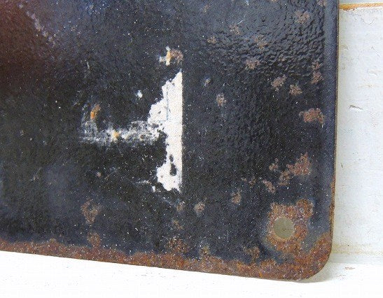 USA ガソリンスタンド CONTAINS LEAD  アメリカンビンテージ ・ホーローサイン 看板 USA ガレージ雑貨 モーター系