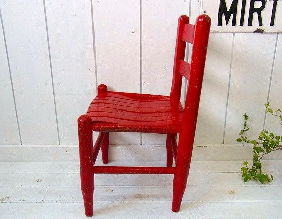 赤色の木製・アンティーク・子供イス/チャイルドチェア/椅子/ローチェア　USA