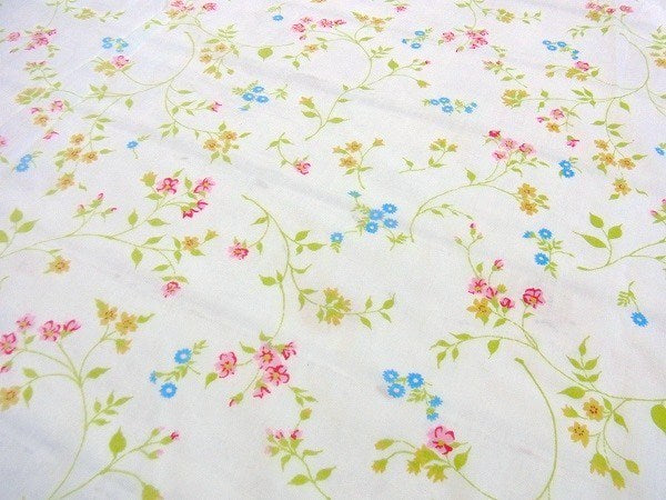 小花柄・ヴィンテージ・ユーズドシーツ(ボックスタイプ)　USA