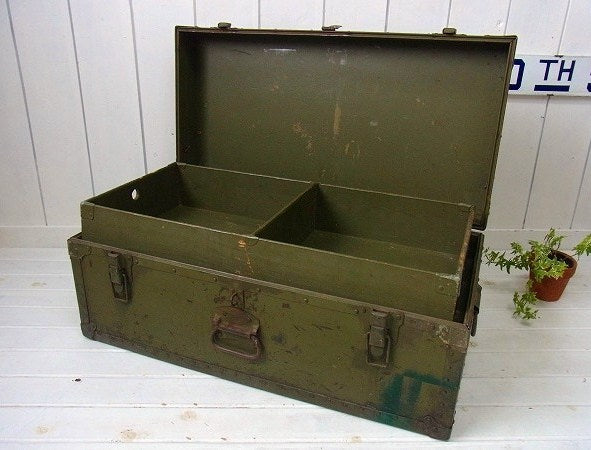 1946【MILLER MFG CO】カーキ色・2段式・木製・アンティーク・トランク/ウッドボックス