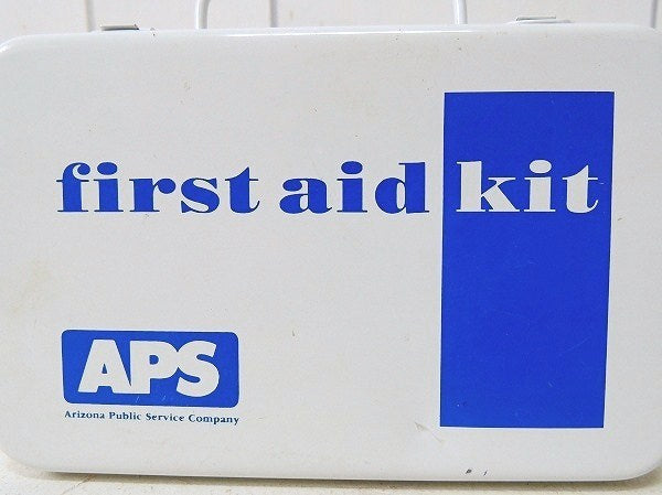 USA!アリゾナパブリックサービス・メタル製・白色・ヴィンテージ・救急箱/ファーストエイド