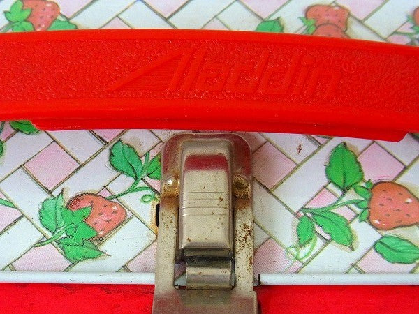 【ストロベリーショートケーキ】80’s・アラジン・ティン製・ヴィンテージ・ランチボックス　USA