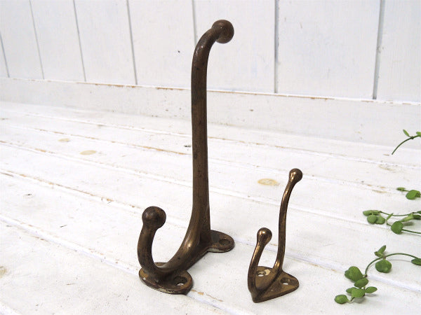 ペンキの付いた真鍮製・アンティーク・フック・ウォールフック・ハンガーフック USA