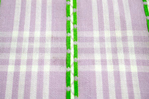 チェック柄×刺繍ストライプ柄・デッドストック・ヴィンテージ・ファブリック・生地/58×80㎝