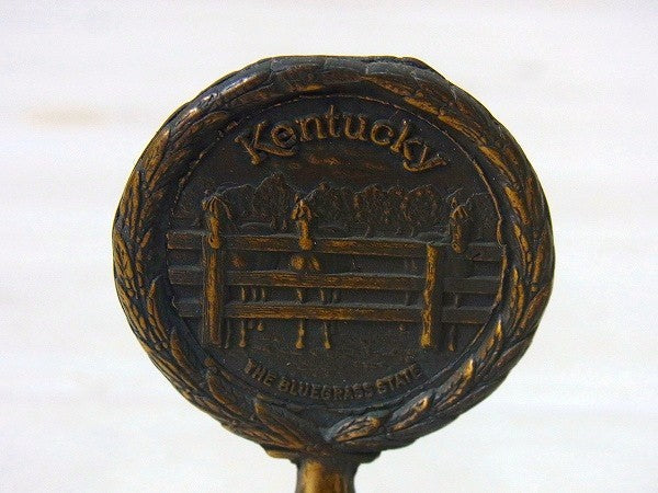 ケンタッキー州・ブルーグラスの真鍮製・ヴィンテージ・ハンドベル/鈴　USA