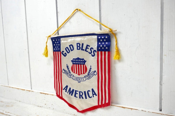 GOD BLESS AMERICA 旗・ヴィンテージ・バナー フラッグ・星条旗・タペストリー