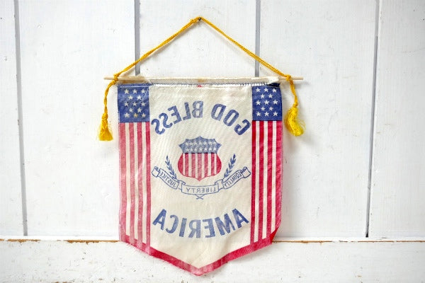 GOD BLESS AMERICA 旗・ヴィンテージ・バナー フラッグ・星条旗・タペストリー