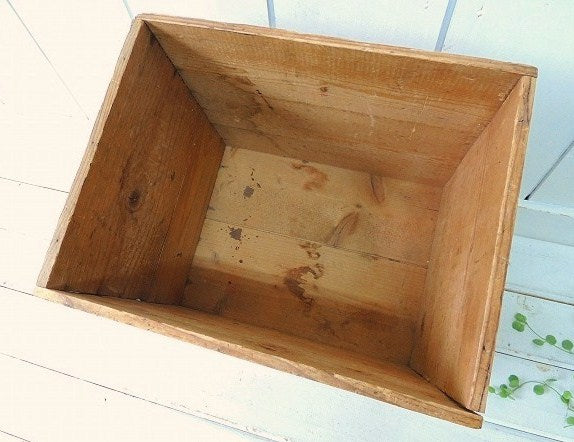 【ジョニーウォーカー】スコッチウィスキー・ヴィンテージ・ウッドボックス/木箱/スコットランド