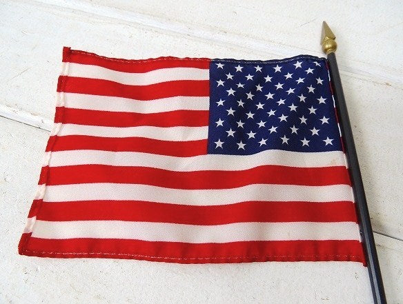 USA!小さなヴィンテージ・卓上アメリカンフラッグ/星条旗
