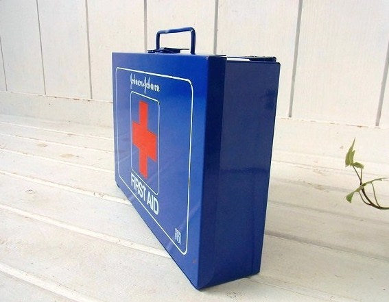 【ジョンソン&ジョンソン】FIRST AID・青色のヴィンテージ・救急箱　USA