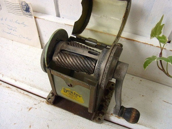 【Dexter】セルロイド製・ヴィンテージ・ペンシルシャープナー/鉛筆削り USA