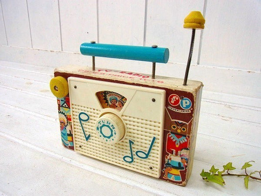 フィッシャープライス 木製・1960’s ヴィンテージ・ラジオ型・オルゴール TOY おもちゃ USA