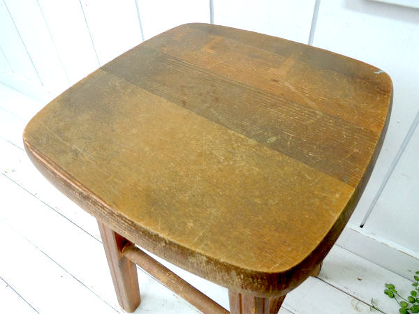 【USA・アンティーク】木製・スツール・チェア・イス・ペンキ付き
