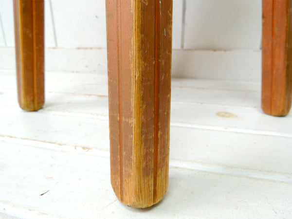 【USA・アンティーク】木製・スツール・チェア・イス・ペンキ付き