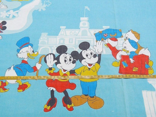 【ミッキー&フレンズ】USA!ディズニー・レトロ可愛い・ヴィンテージ・ユーズドシーツ(1/2)