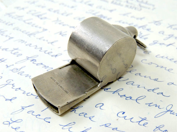 ホイッスル・ボーイスカウト・カナダ CANADA・BOY SCOUTS・イギリス製・笛