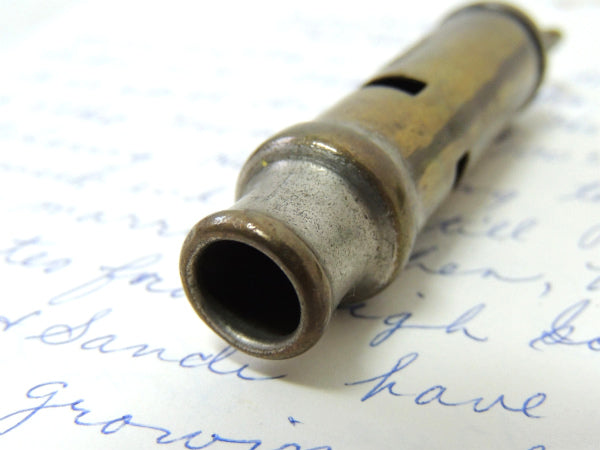 【ポリス・MUNICIPAL POLICE】 アンティーク・メタル製・ホイッスル・呼び笛