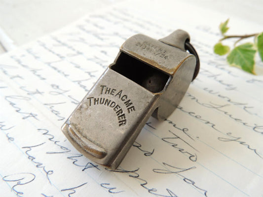 ホイッスル・THE ACME THUNDERER オールド・ヴィンテージ・イギリス製・笛