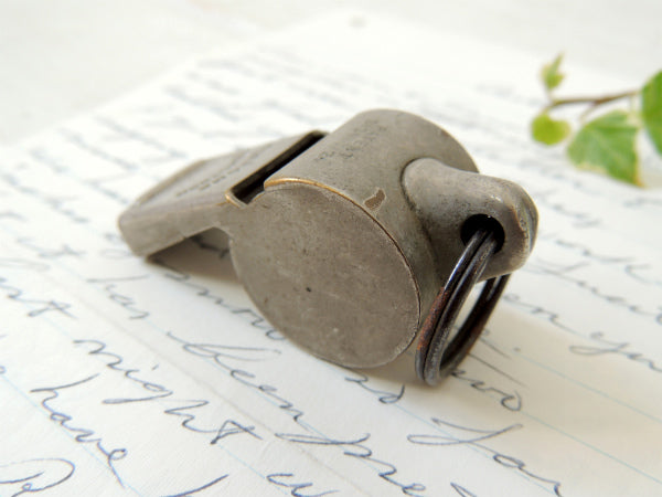 ホイッスル・THE ACME THUNDERER オールド・ヴィンテージ・イギリス製・笛