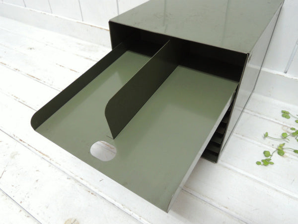 Lit-Ning カーキ色・メタル製・引き出し式・7段・ヴィンテージ・書類ケース ファイル棚