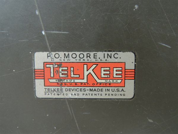【TEL KEE】工業系・カーキ色・メタル製・鍵付き・ヴィンテージ・キーボックス/キーフック