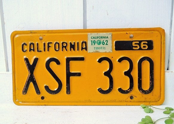 【カリフォルニア州/1956年/XSF/イエロー】ビンテージ・ナンバープレート/カーライセンス