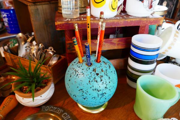 【アトミックデザイン】地球儀型・球体・ヴィンテージ・ペンスタンド・鉛筆立て・ペンシルスタンド・USA