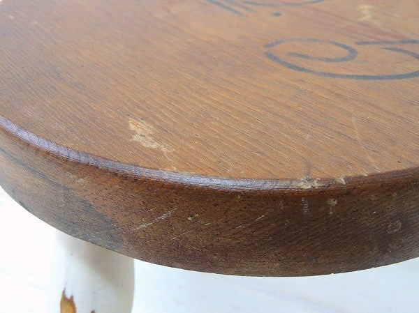 USA!木製のシャビーなアンティーク・ミルクスツール/チェア/ラウンドスツール/踏み台