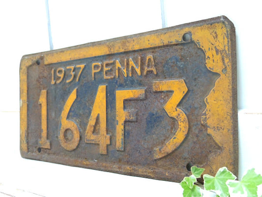 ペンシルベニア州・1937年・ナンバープレート・164F3・ビンテージ・ライセンス/モーター系