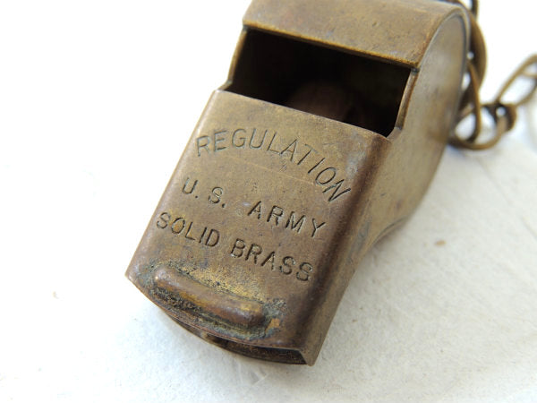 【REGULATION U.S. ARMY】ビンテージ・ミリタリー・真鍮製・ホイッスル・チェーン付き