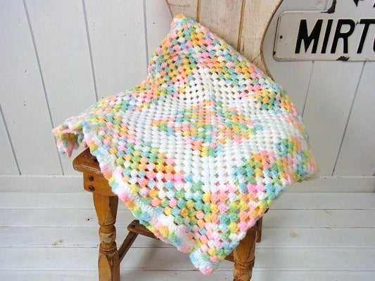 ハンドメイド・パステルカラー・ヴィンテージ・ニット・ブランケット/ひざ掛け USA