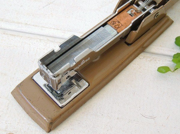 【Swingline】USA・メタル製・ヴィンテージ・ホッチキス/ステープラー