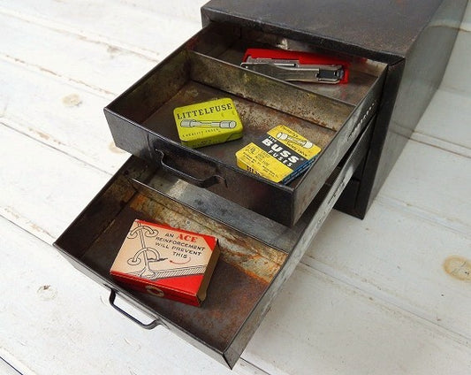 【4段/引き出し/工具箱/インダストリアル】アンティーク・卓上チェスト/キャビネット/工業系