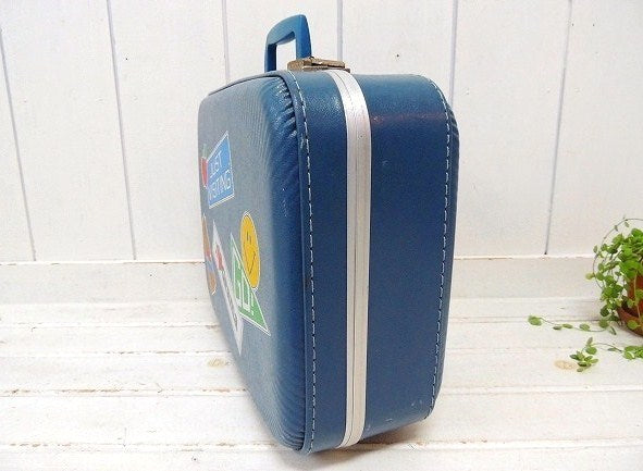 スマイルの絵柄入り・ブルー色・小さなヴィンテージ・スーツケース/トランク/旅行バッグ
