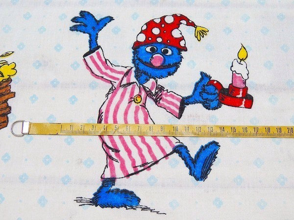 【セサミストリート】ベッド&パジャマ柄・ヴィンテージ・ユーズドシーツ(ボックスタイプ)