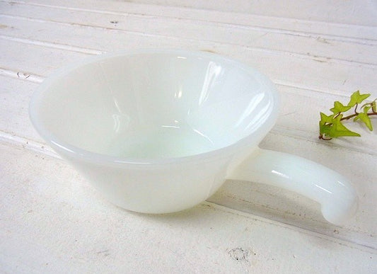 【Fire King】ファイヤーキング・ホワイト・ワンハンドルキャセロール USA