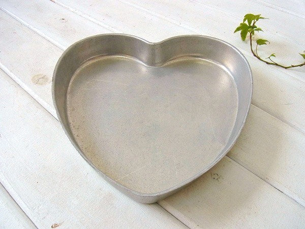 【MIRRO社】アルミ製・ハート形・アンティーク・ケーキモールド/焼型　USA