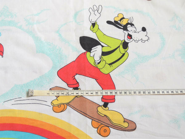 【ミッキー&フレンズ】レア物!ローラースケート柄・80'sヴィンテージ・ユーズドシーツ(1/2)