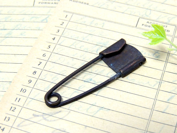 43 ナンバー入り 真鍮製 1950's アンティーク ランドリーピン 安全ピン USA