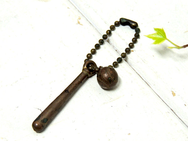 【野球・バット&ボールモチーフ】真鍮製・ヴィンテージ・ベースボール・キーホルダー・USA