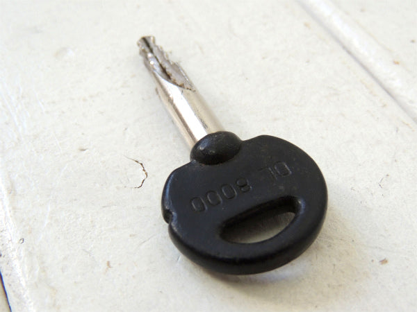 【DL 8000・Key】ヴィンテージ・鍵・キー・プラスドライバー工具カタチ