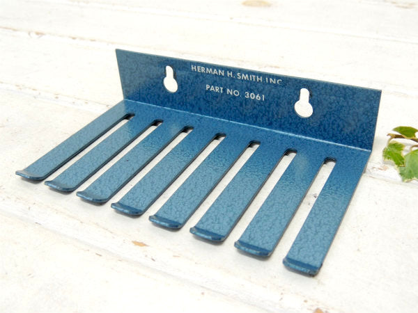 【HERMAN】メタル製・ヴィンテージ・ディスプレイ・壁掛け式・陳列フック・アドバタイジング・工業系