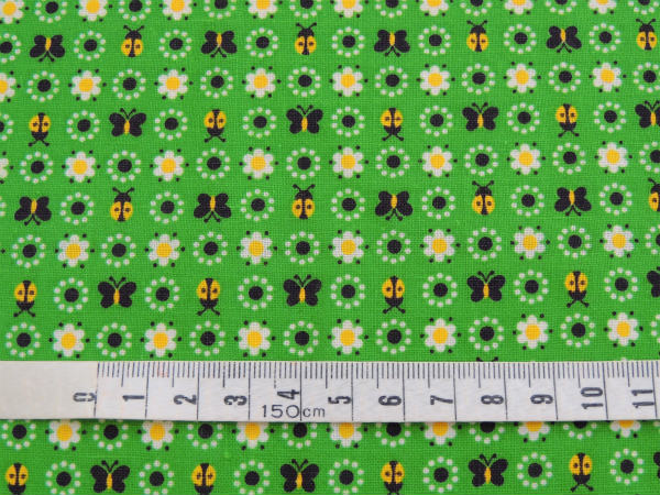 小花&てんとう虫&蝶々柄・グリーン地・デッドストック・ヴィンテージ・ファブリック/生地 USA