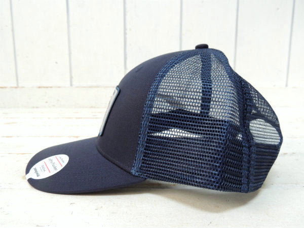 【Patagonia】パタゴニア・カーディフ・ネイビー・LoProトラッカーハット&ステッカー1枚