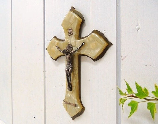 スペイン マドリード・壁掛け・セルロイド×真鍮製 アンティーク・クロス・十字架 キリスト 聖品