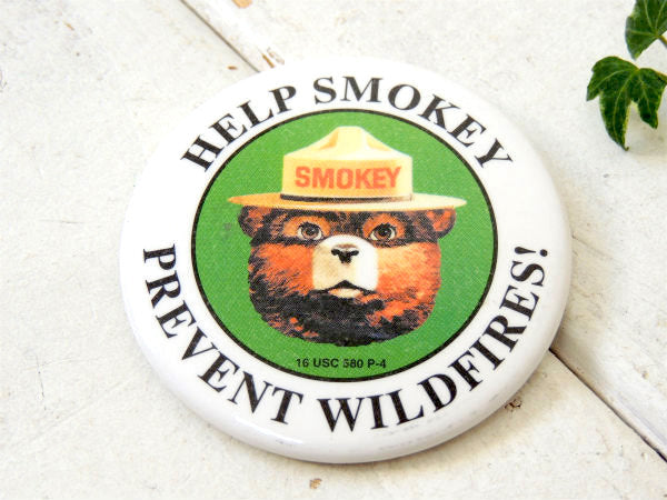 スモーキーベア 熊・ヴィンテージ・缶バッジ USA 森林火災防止・キャラクター・アドバタイジング