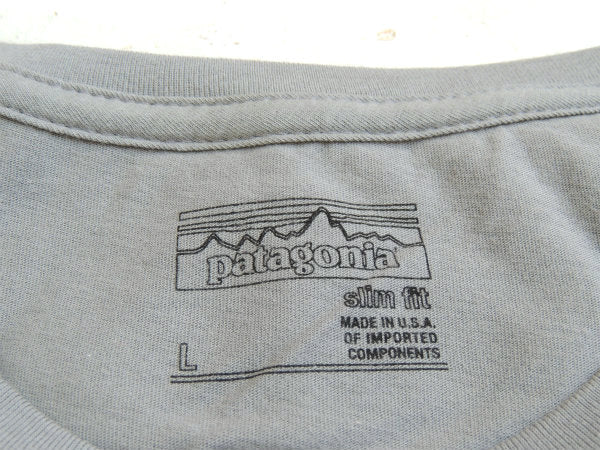【Patagonia】パタゴニア・サンタクルーズ店・Surf Van・メンズTシャツ&ステッカー