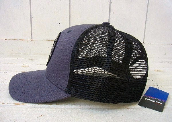 【Patagonia】パタゴニア・カーディフ限定・キャップ&ステッカーetc1枚/グレー×ブラック