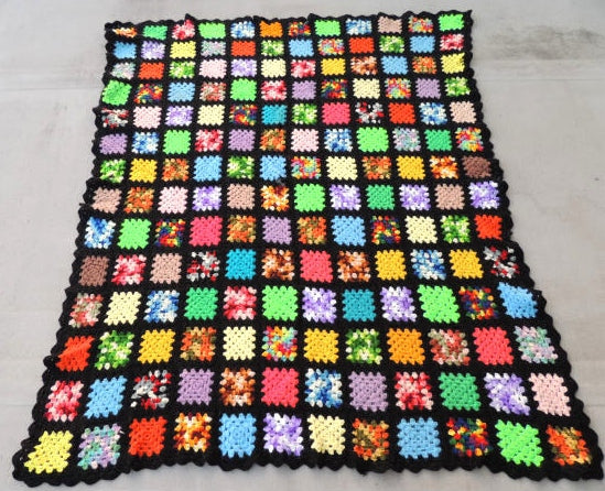 ハンドメイド・モチーフ編み・大判サイズ・アンティーク・ニットブランケット USA